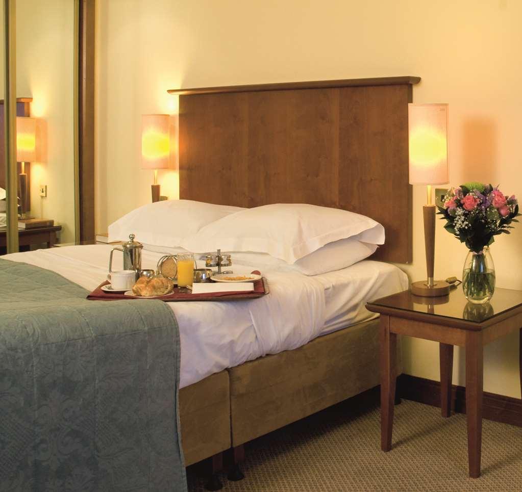 Macdonald Tickled Trout Hotel Preston  Room photo