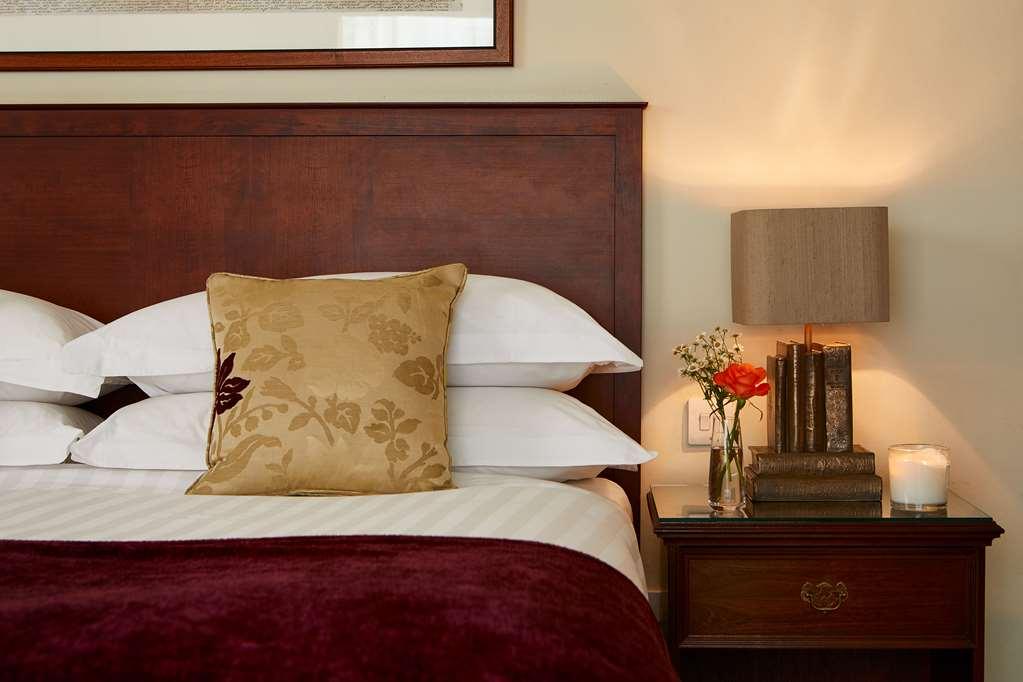 Macdonald Tickled Trout Hotel Preston  Room photo