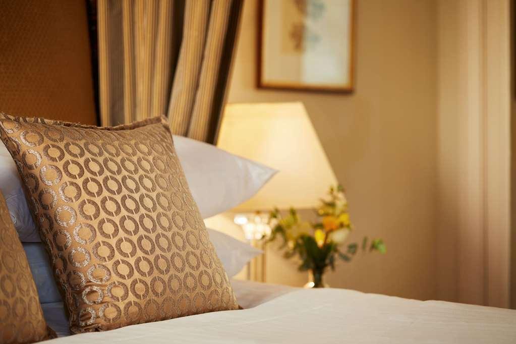 Macdonald Tickled Trout Hotel Preston  Room photo